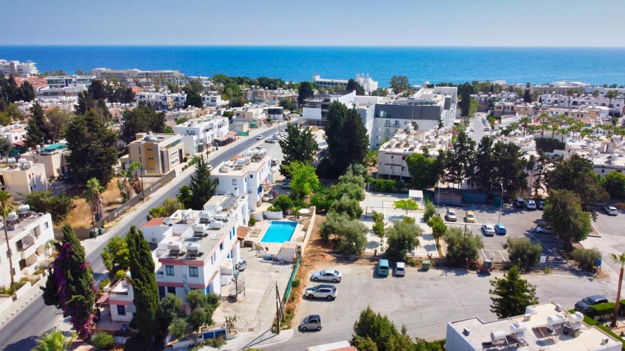 Townhouse By The Sea Pirate Harbor Lejlighed Paphos Eksteriør billede